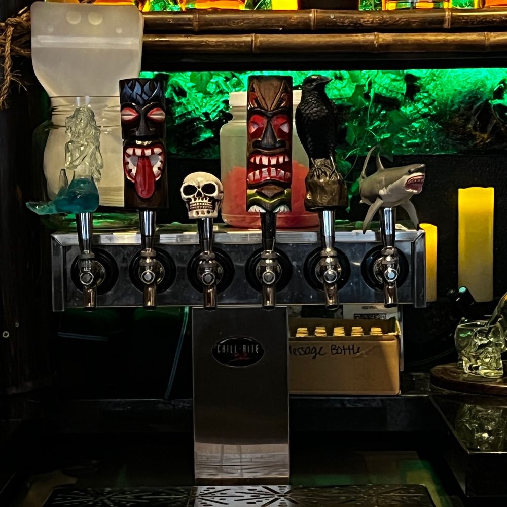 Tiki drinks on tap?  Weird. But good!