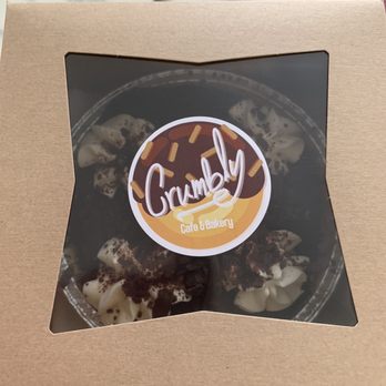 Crumbly Cafe & Bakery - Bakeries Near Me - New York, New York Crumbly Cafe & Bakery - Bakeries Near Me - New York, New York