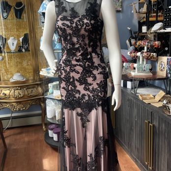 Rare on Main - Women's Clothing Near Me - Tilton, New Hampshire
