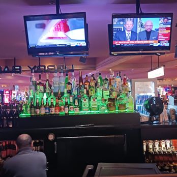 Lobby Bar - people sitting at the bar watching televisions - Sports Bars Near Me - Las Vegas, Nevada Lobby Bar - people sitting at the bar watching televisions - Sports Bars Near Me - Las Vegas, Nevada