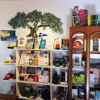 Roebling Books & Coffee - Books on display - Bookstores Near Me - Covington, Kentucky Roebling Books & Coffee - Books on display - Bookstores Near Me - Covington, Kentucky