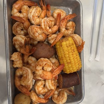 2 Crazy Fellas - Boiled shrimp with baby potatoes, sausage and corn on the cob - Cajun/Creole Near Me - Olive Branch, Mississippi