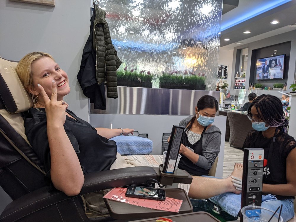 L.A NAILS Updated October 2024 25 Photos & 27 Reviews 1008 N Hamilton Rd, Gahanna, Ohio