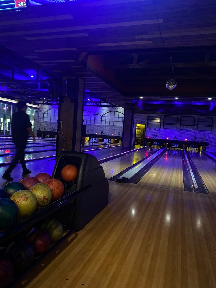 Bowl & Barrel