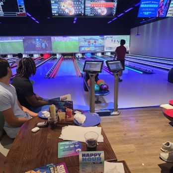 Main Event Waco - Bowling lanes - Arcades Near Me - Waco, Texas