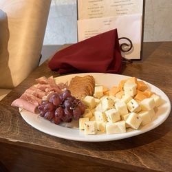 EQuani Spa - Charcuterie board