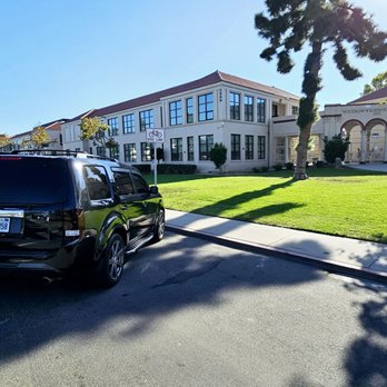 Woodrow Wilson High School - Front of school, let's go Bruins! - Middle Schools & High Schools Near Me - Long Beach, California Woodrow Wilson High School - Front of school, let's go Bruins! - Middle Schools & High Schools Near Me - Long Beach, California