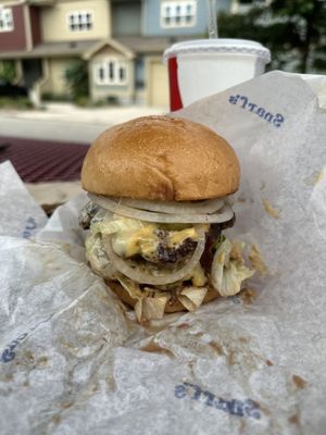 Snarfburger by null