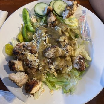 Calhoun Steak House - Greek Chicken Salad - Seafood Near Me - Jacksonville, Alabama