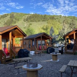 Snake River Cabins & RV Village