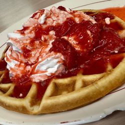 Kelley's Kafe - Strawberry Waffle (special)