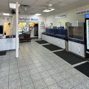 Water Provisions 2 Go - the inside of a convenience store - Water Stores Near Me - Garland, Texas Water Provisions 2 Go - the inside of a convenience store - Water Stores Near Me - Garland, Texas