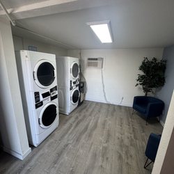 Guest Laundry room!