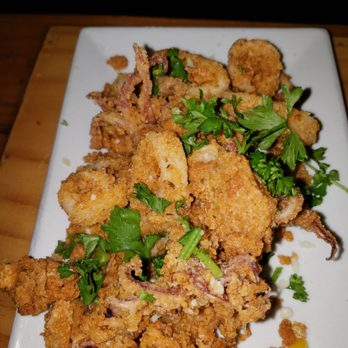 Bevy - Calamari - Cocktail Bars Near Me - Honolulu, Hawaii Bevy - Calamari - Cocktail Bars Near Me - Honolulu, Hawaii