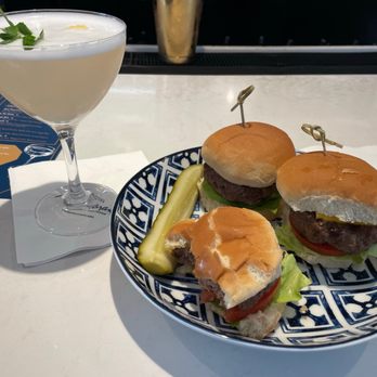 Hotel Amarano Burbank-Hollywood - At the bar had a couple drinks and some sliders. Everything was on point from the moment I stepped into the hotel up to my departure. - Hotels Near Me - Burbank, California