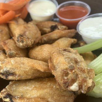 Nelson's - Crispy Chicken Wings - Seafood Near Me - Rancho Palos Verdes, California