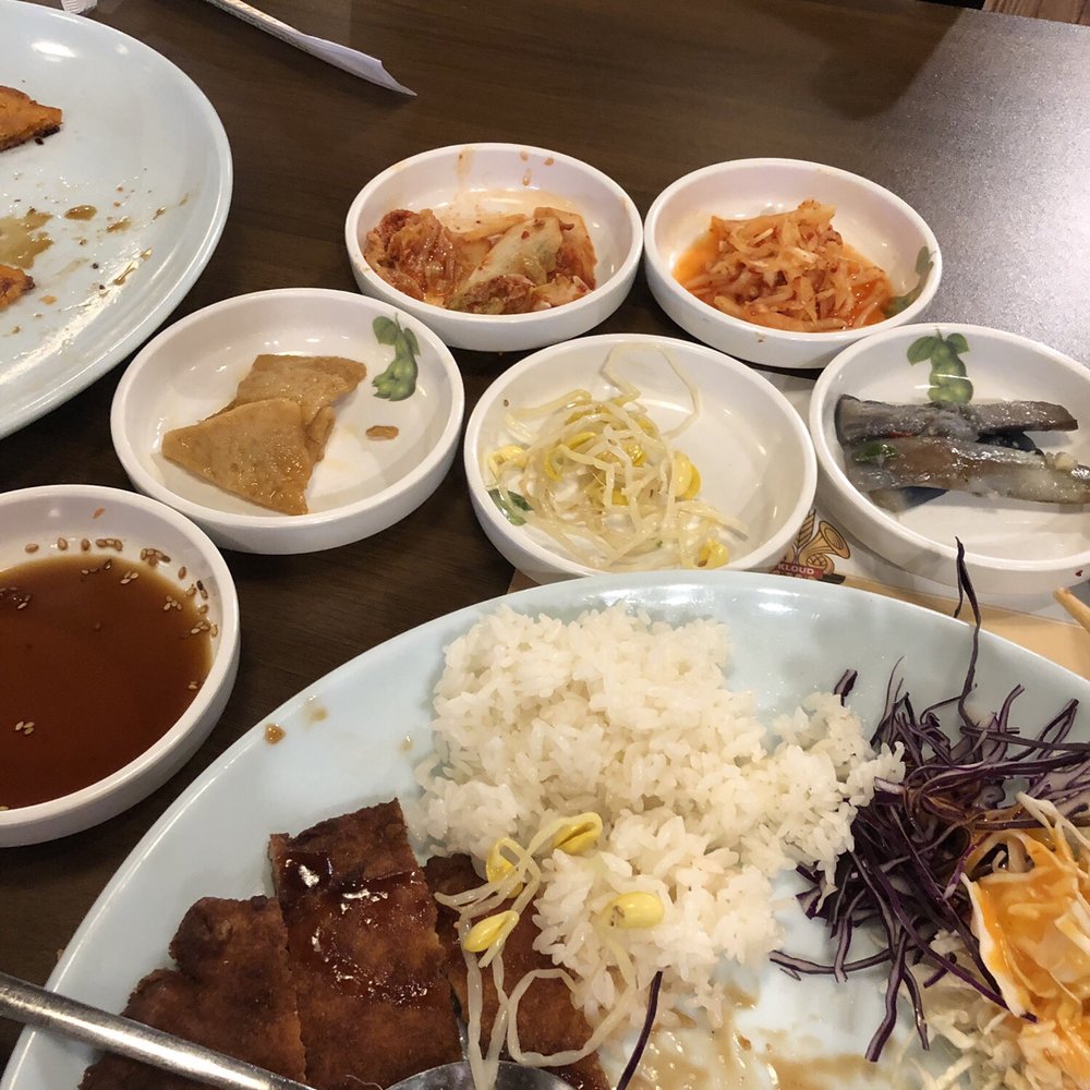 Golden Durebak - Side fixings and the donkatsu. - Korean Near Me - Buffalo Grove, Illinois
