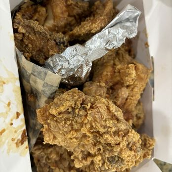 Odagada - 1/2 fried chicken and 1/2 glazed fried chicken - Chicken Wings Near Me - Dublin, California Odagada - 1/2 fried chicken and 1/2 glazed fried chicken - Chicken Wings Near Me - Dublin, California