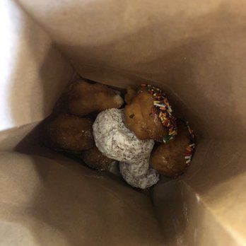 Daily Dozen Doughnut - Assorted - Bakeries Near Me - Seattle, Washington
