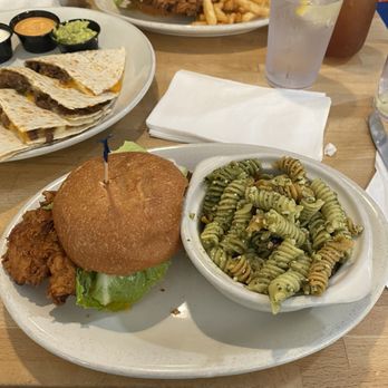 Beechwood Cafe - Crispy Chicken Burger & Pesto Pasta Salad - Breakfast & Brunch Near Me - Jersey City, New Jersey Beechwood Cafe - Crispy Chicken Burger & Pesto Pasta Salad - Breakfast & Brunch Near Me - Jersey City, New Jersey