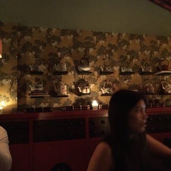 Opium - 1st floor decor - peony - Dim Sum Near Me - London, XGL Opium - 1st floor decor - peony - Dim Sum Near Me - London, XGL