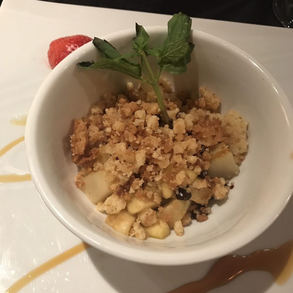 L'Insolite - Pear crumble - French Near Me - Caen, 14