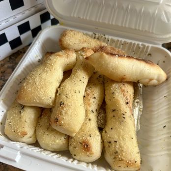 Papa G's Pizza, Pasta Cafe - Jumbo Garlic Breadsticks - Pizza Near Me - Wildomar, California Papa G's Pizza, Pasta Cafe - Jumbo Garlic Breadsticks - Pizza Near Me - Wildomar, California