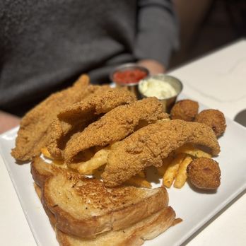 The Yacht Club - Catfish - New American Near Me - Rockwall, Texas The Yacht Club - Catfish - New American Near Me - Rockwall, Texas
