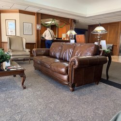 Hillcrest Medical Center - Bell building cardiology waiting area