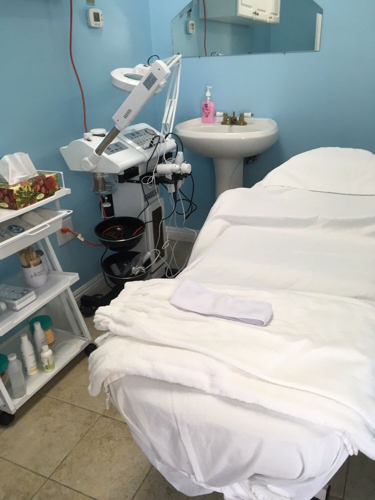 RIO BEAUTY SALON 13 Photos 8968 Garvey Ave, Rosemead, California Hair Salons Phone