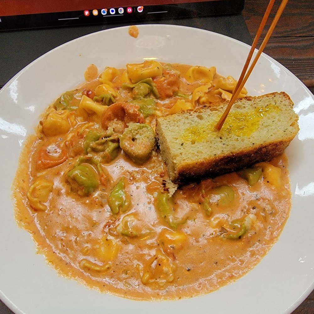 Brioche Ristorante - Cheese Tortellini on Rosé sauce with focaccia bread. - Italian Near Me - Vancouver, British Columbia Brioche Ristorante - Cheese Tortellini on Rosé sauce with focaccia bread. - Italian Near Me - Vancouver, British Columbia