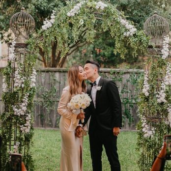 Floral Events - Ceremony area & floral arch - Florists Near Me - Houston, Texas