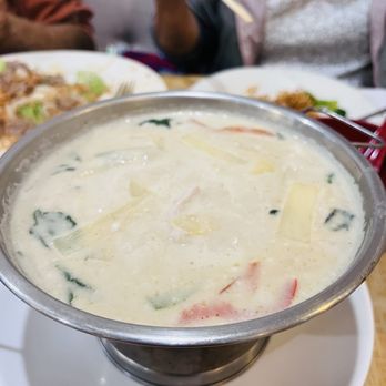 Hollywood Noodle House - Green Curry - Thai Near Me - Arcadia, California Hollywood Noodle House - Green Curry - Thai Near Me - Arcadia, California