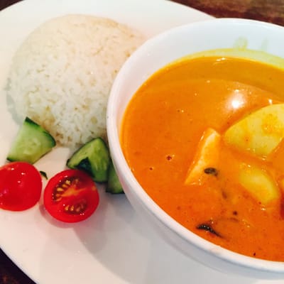 Hainanese Chicken Rice Azabujuban Main Shop by null