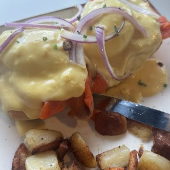 First Watch - Salmon Benedict - skip - Breakfast & Brunch Near Me - Miami, Florida