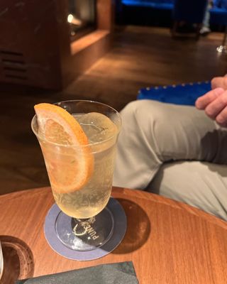 Punch Room by null