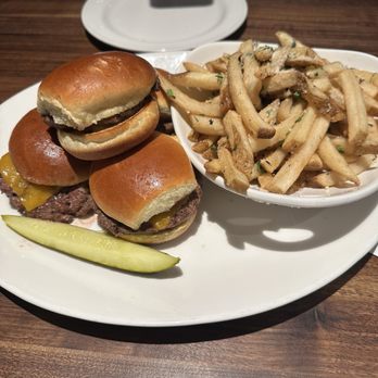 Yard House - New American Near Me - Henderson, Nevada Yard House - New American Near Me - Henderson, Nevada