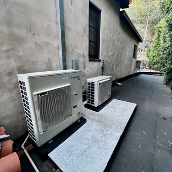 Pure Air - Daikin Fit 4 ton (left) and 3 ton (right) - Air Duct Cleaning Near Me - Los Angeles, California Pure Air - Daikin Fit 4 ton (left) and 3 ton (right) - Air Duct Cleaning Near Me - Los Angeles, California