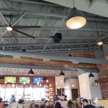 kitchen747 - Indoor - Pizza Near Me - Roseville, California kitchen747 - Indoor - Pizza Near Me - Roseville, California