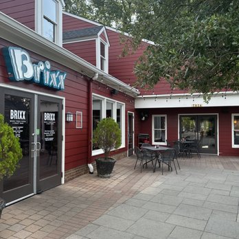 BRIXX WOOD FIRED PIZZA + CRAFT BAR - Updated June 2024 - 137 Photos