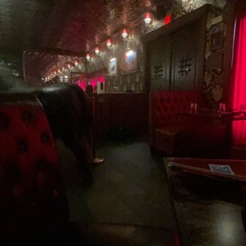 Blind Ox - The ambiance was beautiful. - Tapas/Small Plates Near Me - Honolulu, Hawaii