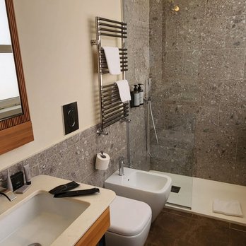 Rome Times Hotel - Bathroom rm 314 - Hotels Near Me - Rome, RM