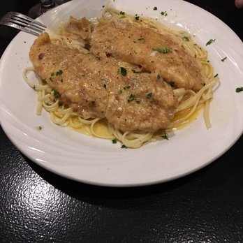 Joe Willy's Seafood House - Flounder francese - Seafood Near Me - Wappingers Falls, New York