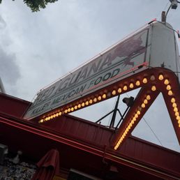 Non descript entrance