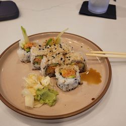 Baja Joe's Coastal Grill & Cantina - Spicy tuna roll....that is actually spicy. Nice!
