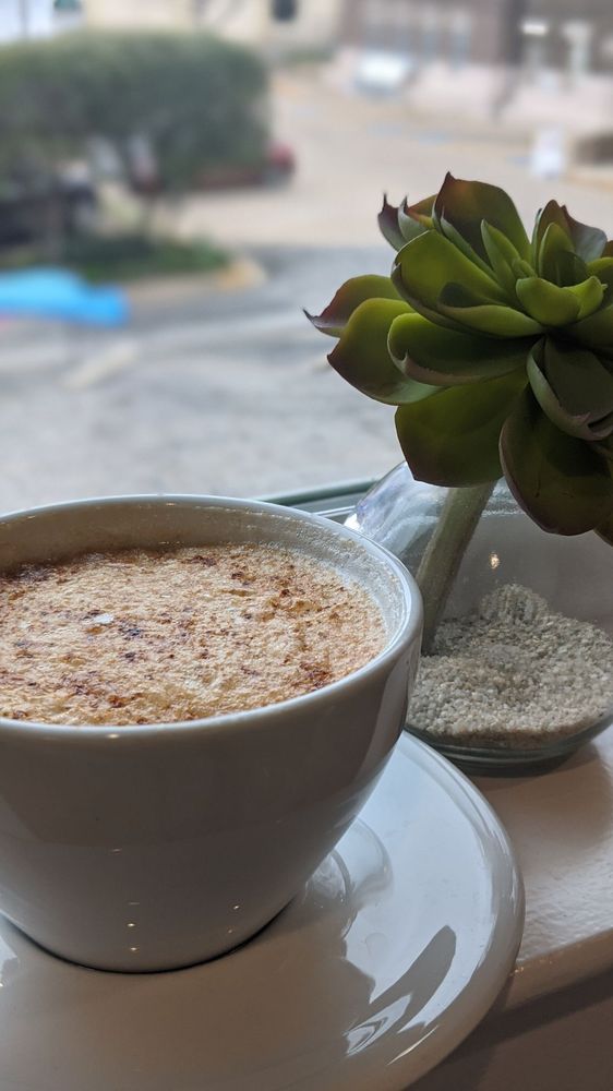 UNION COFFEE HOUSE 299 Photos & 353 Reviews 3705 Cedar Springs Rd