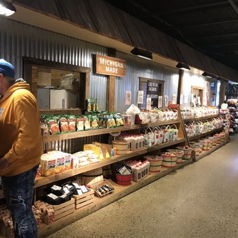 Blake's Orchard & Cider Mill - Fruits & Veggies Near Me - Armada, Michigan