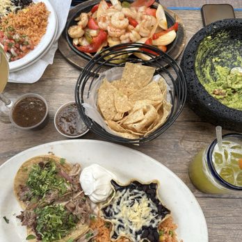 Salsa 17 - Guacamole Preparado en Mesa - Mexican Near Me - Arlington Heights, Illinois Salsa 17 - Guacamole Preparado en Mesa - Mexican Near Me - Arlington Heights, Illinois