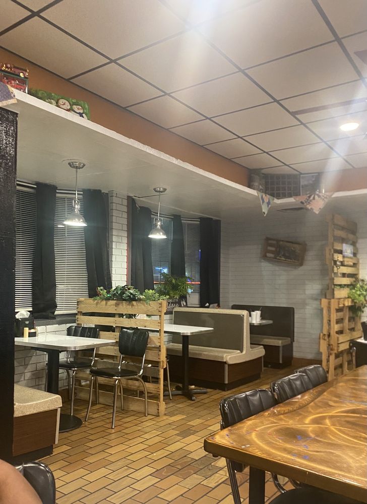 Food from BB's Fish & More