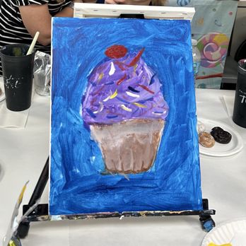 Painting with a Twist - Kendall - Cupcake art - Art Classes Near Me - Miami, Florida Painting with a Twist - Kendall - Cupcake art - Art Classes Near Me - Miami, Florida